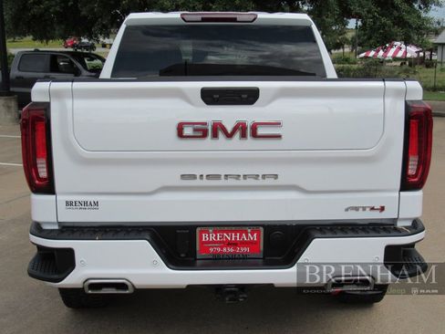 Used 2025 GMC Sierra 1500 AT4 AWD/4WD image 5