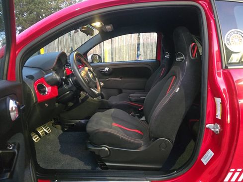 Used 2015 FIAT 500 Abarth image 10