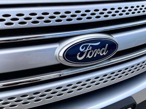 Used 2011 Ford Explorer XLT w/ 202A Rapid Spec Order Code FWD image 31