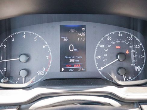 Used 2025 Toyota Corolla LE FWD image 24