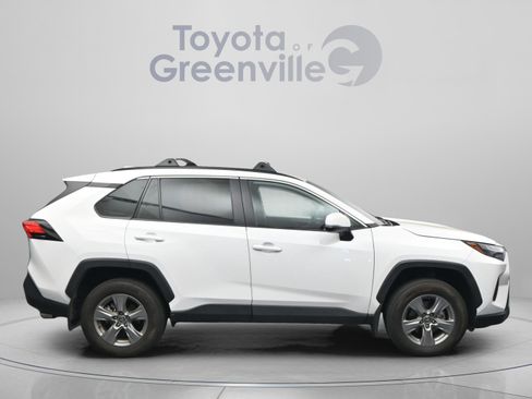 Used 2024 Toyota RAV4 XLE w/ Convenience Package image 16