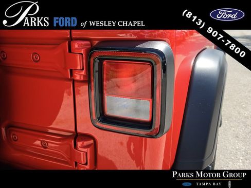 Used 2023 Jeep Wrangler Unlimited Sport w/ Sun And Sound Package AWD/4WD image 7