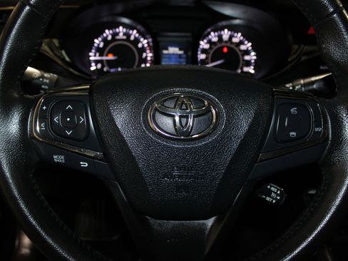 Used 2013 Toyota Avalon XLE FWD image 19