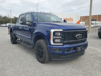 New 2026 Ford F250 Lariat w/ Black Appearance Package AWD/4WD video 2