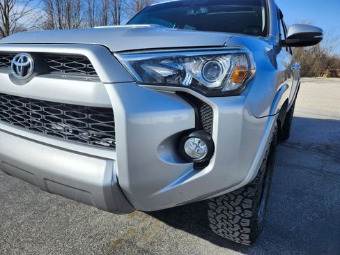 Used 2016 Toyota 4Runner Trail Premium image 9