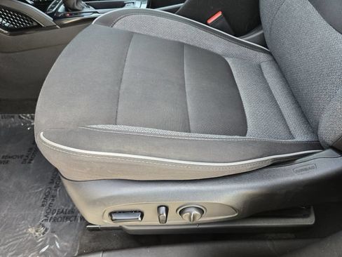Used 2022 Chevrolet TrailBlazer LT w/ Convenience Package FWD image 23
