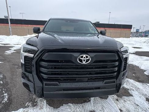 New 2026 Toyota Tundra SR image 12
