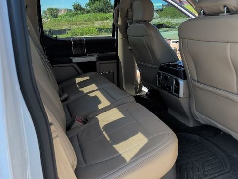 Used 2018 Ford F150 Lariat AWD/4WD image 10