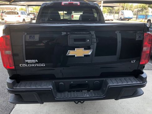Used 2018 Chevrolet Colorado LT w/ Safety Package image 5