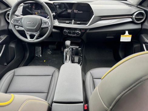 New 2026 Chevrolet Trax ACTIV w/ Sunroof Package FWD image 6