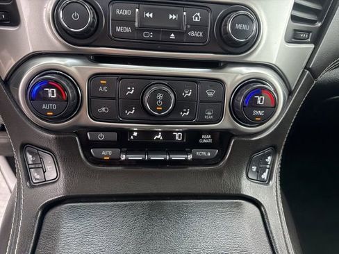 Used 2016 Chevrolet Suburban LTZ image 41