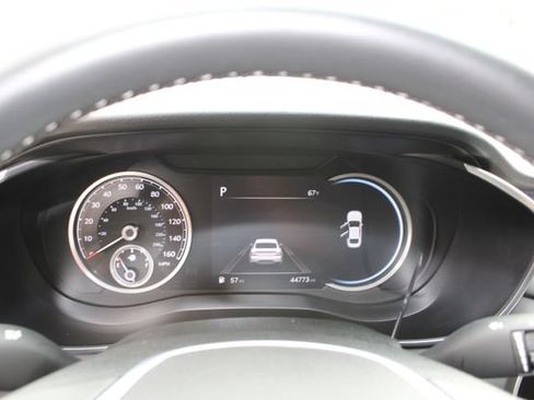 Used 2022 Genesis G70 2.0T RWD image 21
