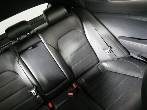 Used 2020 Kia Stinger GT2 image 14