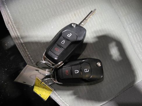 Used 2021 Ford Escape S AWD/4WD image 10