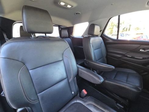 Used 2020 Chevrolet Traverse RS w/ LPO, Floor Liner Package image 17