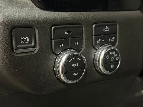 Certified 2023 GMC Sierra 1500 Elevation w/ LPO, Elevation Black Package image 25