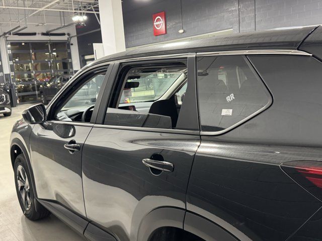 New 2026 Nissan Rogue SV w/ Cold Weather Package AWD/4WD image 25