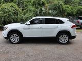 Used 2021 Volkswagen Atlas Cross Sport SE w/ Panoramic Sunroof Package image 5