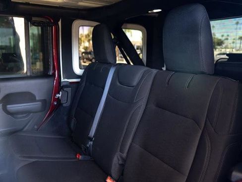 Used 2021 Jeep Wrangler Unlimited Sport image 28