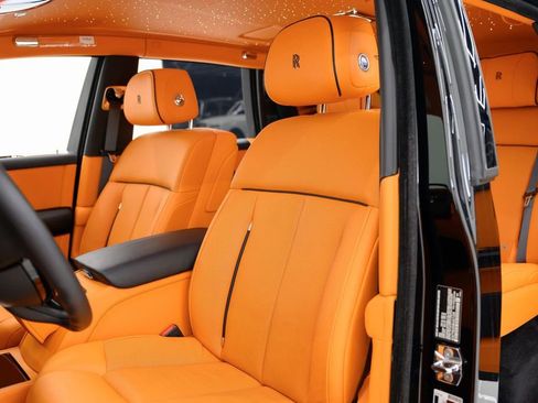 Used 2024 Rolls-Royce Phantom Sedan w/ The Phantom Package RWD image 41
