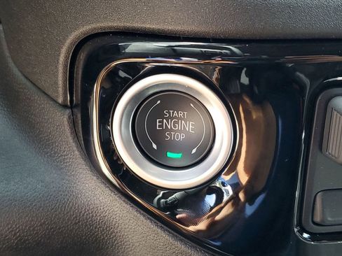 New 2025 Chevrolet Silverado 2500 LT w/ Z71 Chrome Sport Edition image 27