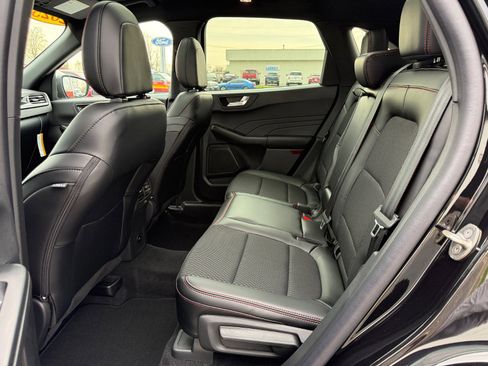 New 2025 Ford Escape ST-Line Select w/ Tech Pack #2 image 18