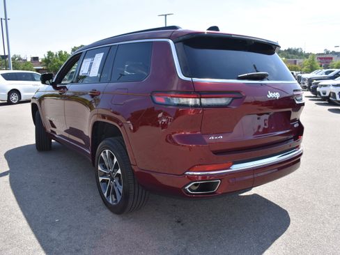 Used 2025 Jeep Grand Cherokee L Overland w/ Advanced Protech Group III AWD/4WD image 7