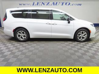Used 2024 Chrysler Pacifica Limited FWD video 2
