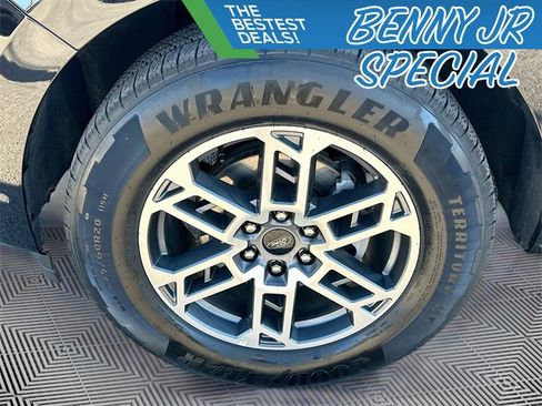 Used 2025 Ford Expedition Max Active image 33