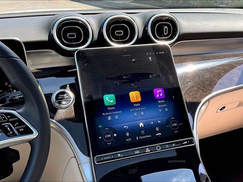 Used 2026 Mercedes-Benz GLC 300 4MATIC image 6