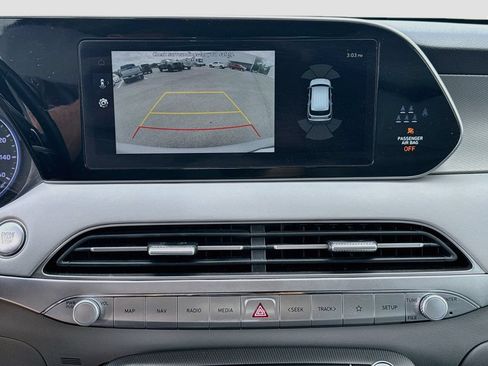 Used 2022 Hyundai Palisade SEL w/ Premium Package FWD image 14