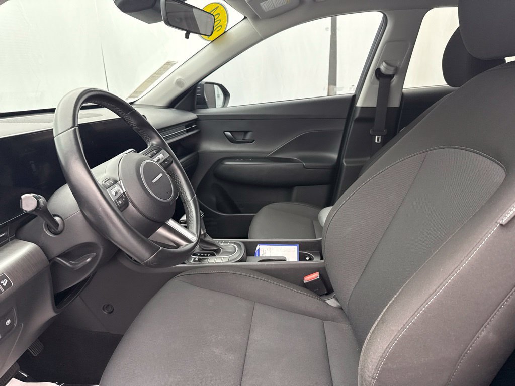 Used 2024 Hyundai Kona SEL AWD/4WD image 16