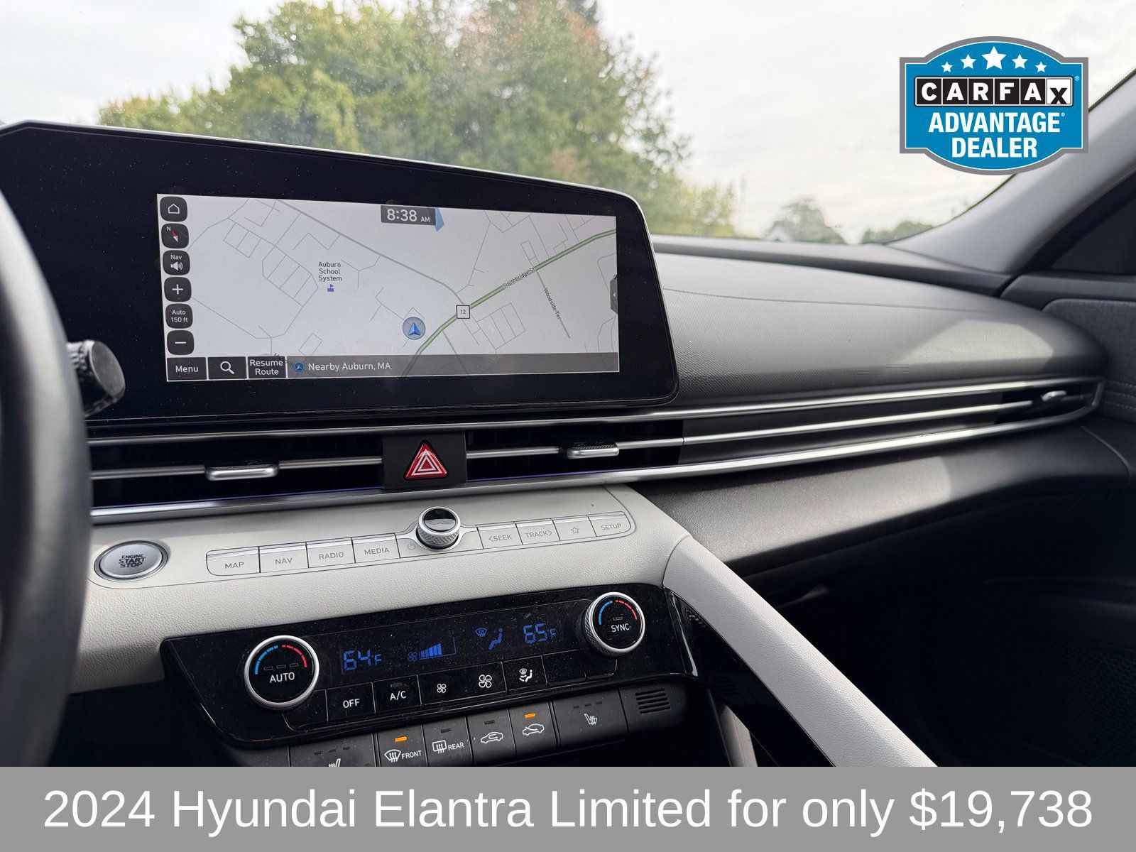 Used 2024 Hyundai Elantra Limited FWD image 13