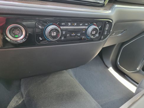 Used 2024 Chevrolet Silverado 1500 LT w/ Protection Package RWD image 25