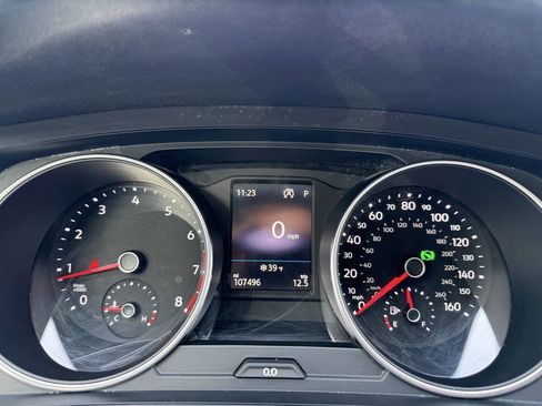 Used 2019 Volkswagen Tiguan S w/ Driver Assistance Package image 21