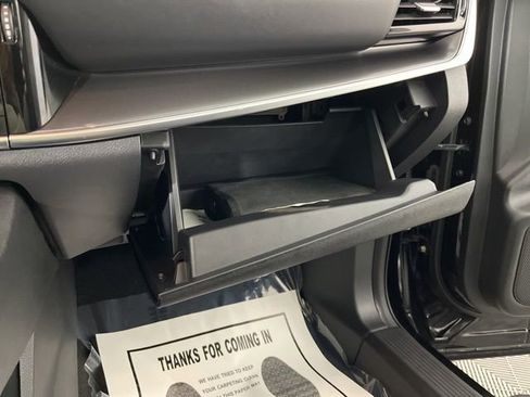 Used 2021 Nissan Rogue SV w/ Premium Package image 38