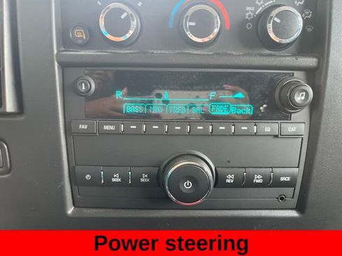 Used 2023 GMC Savana 2500 w/ Driver Convenience Package image 19