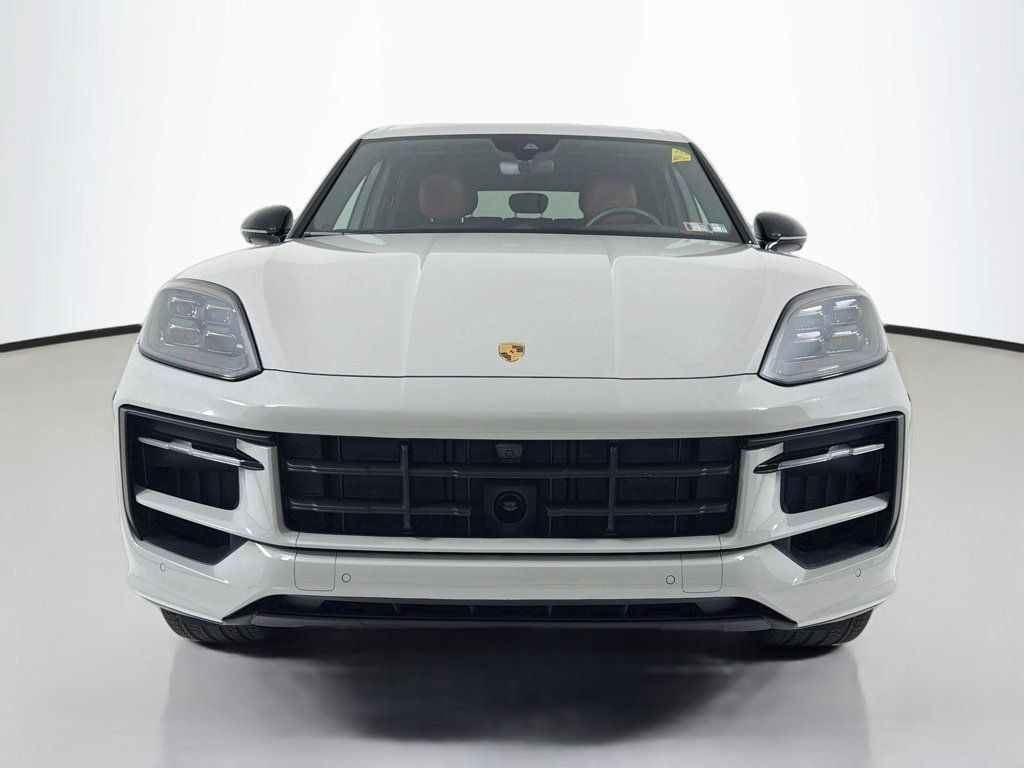 Certified 2026 Porsche Cayenne E-Hybrid AWD/4WD image 6