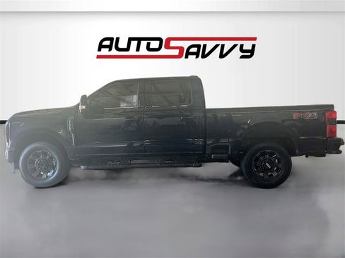 Used 2023 Ford F250 Lariat w/ Lariat Ultimate Package image 4