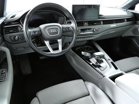 Used 2022 Audi A5 2.0T Premium Plus w/ Premium Plus image 4