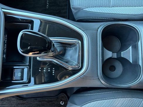 Certified 2025 Subaru Outback Premium image 19