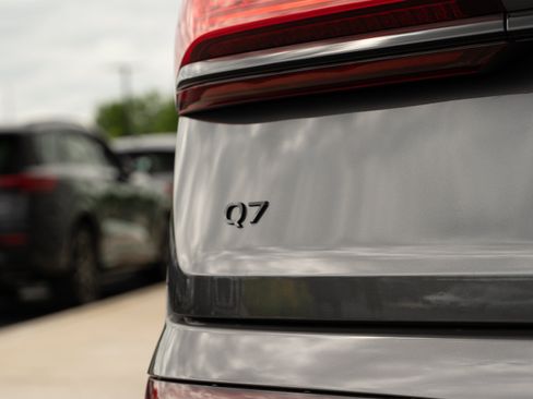 New 2026 Audi Q7 2.0T Premium Plus AWD/4WD image 32