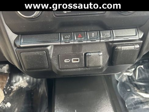 Used 2023 Chevrolet Silverado 2500 W/T w/ WT Convenience Package image 21