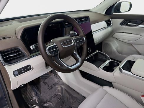 Certified 2026 GMC Terrain Denali AWD/4WD image 9