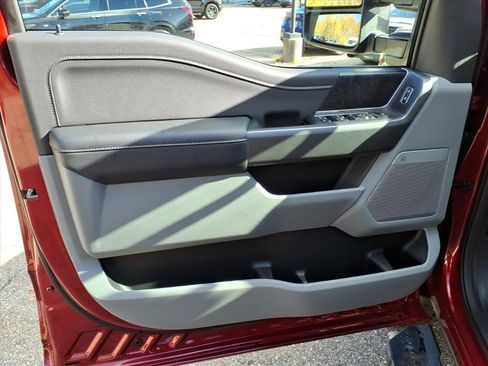 New 2026 Ford F250 XLT w/ XLT Premium Package image 19