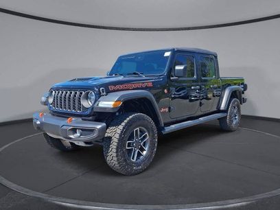 Used 2025 Jeep Gladiator Mojave w/ Convenience Group