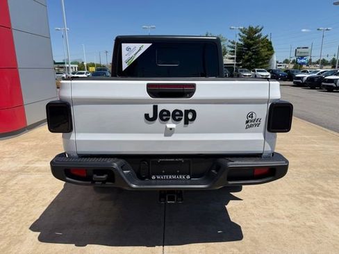 Used 2021 Jeep Gladiator Sport AWD/4WD image 5