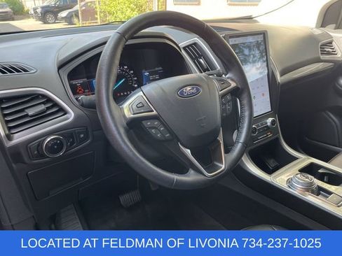Used 2024 Ford Edge SEL image 10