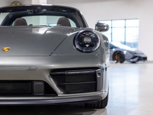 Used 2023 Porsche 911 Targa 4 GTS image 20