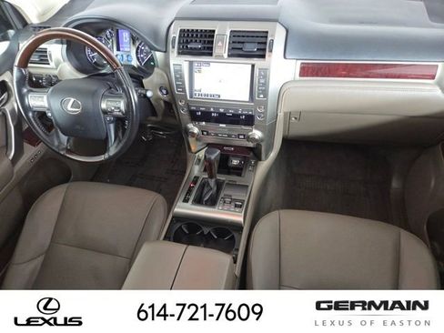Used 2019 Lexus GX 460 Premium image 32